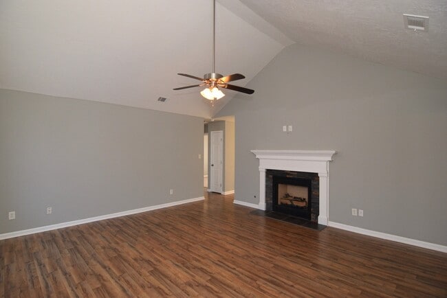 Building Photo - Granite - Stainless Steel - Fireplace - Fe...