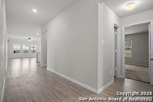 Foto del edificio - 1047 Raceland Rd