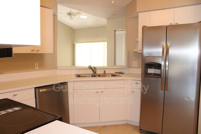 Foto del edificio - 6343 Green Oak Cir