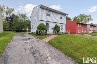 Building Photo - 4336 Deerwood Ln
