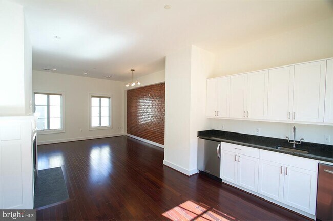 Foto del edificio - 2160-2162 California St NW