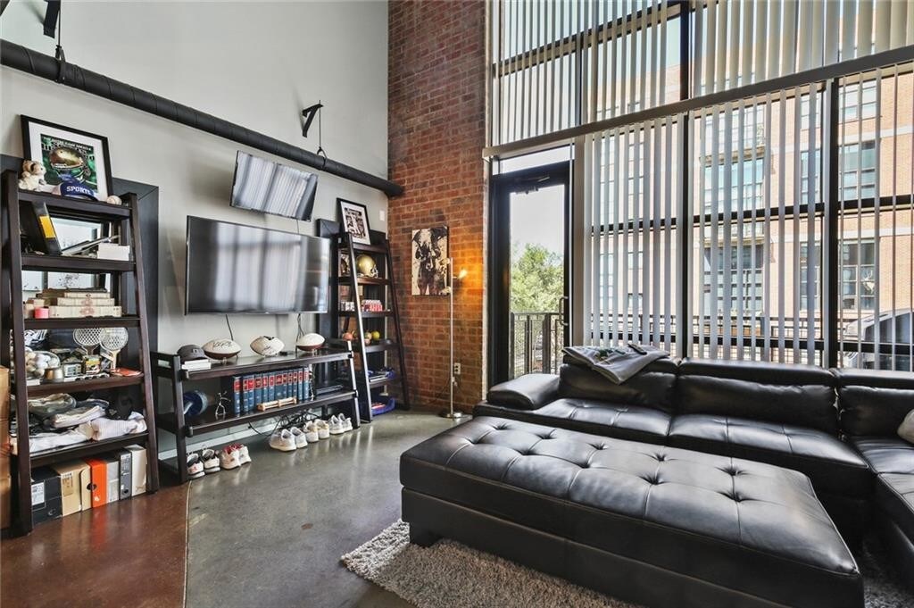 Foto principal - 3110 Thomas Ave