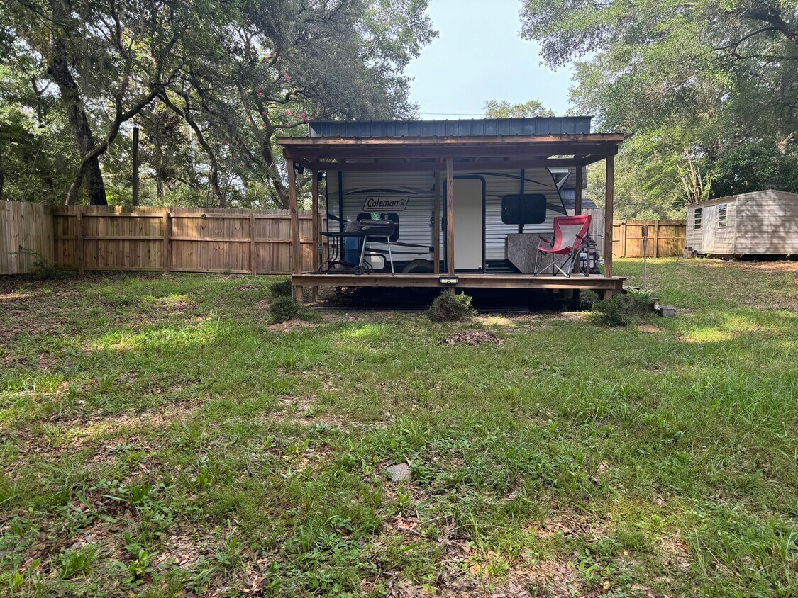 Foto principal - 441 Bell Dr