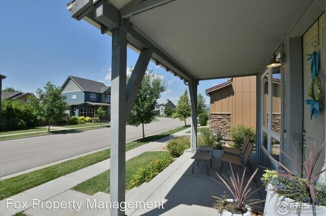 Foto del edificio - 4 br, 3 bath House - 1375 Golden Eagle Way