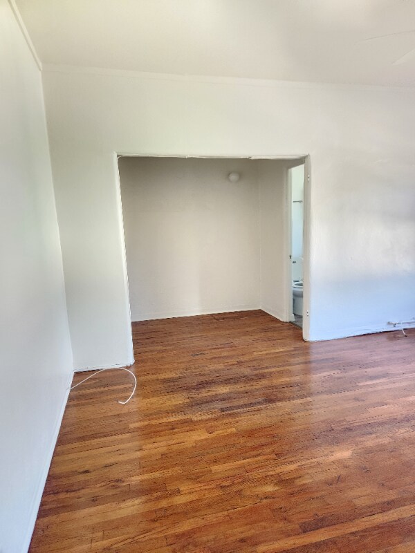 Building Photo - 1845 N Gramercy Pl