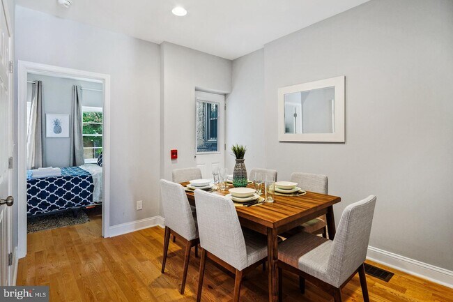 Foto del edificio - 2551 Grays Ferry Ave