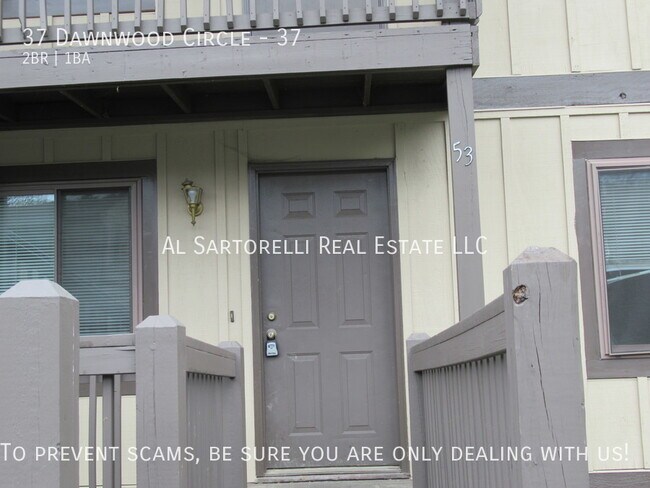 Building Photo - Pet Friendly Condo close to town, ready to...