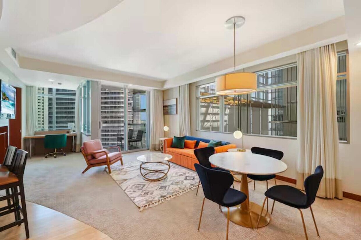 Primary Photo - 1395 Brickell Ave