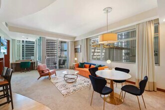 Building Photo - 1395 Brickell Ave