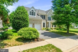 Building Photo - 22804 Portico Pl