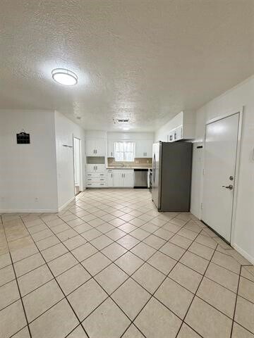 Foto del edificio - 4690 Fieldwood Ln