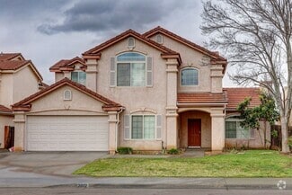 Building Photo - 2812 E El Paso Ave
