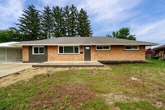 Building Photo - 5224 Mystic Dr