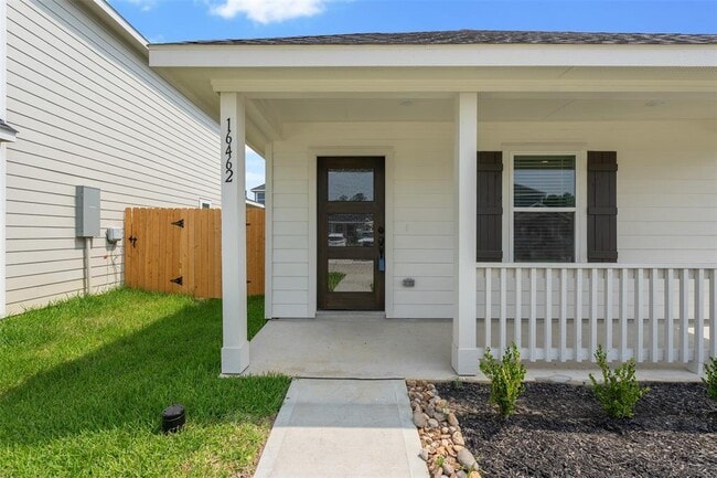 Building Photo - 16462 Valerie Marie Pl