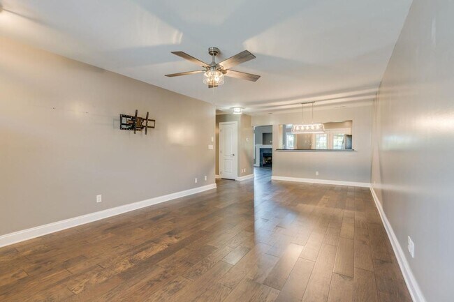 Foto del edificio - 438 Old Grist Mill Blvd