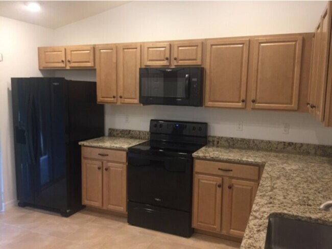 Foto del edificio - Updated Spacious Rental Available in Palm Coast, FL