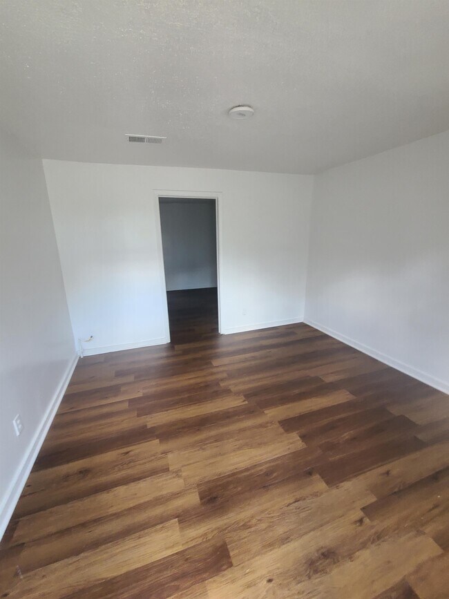 Foto del edificio - 1445 Hemlock St