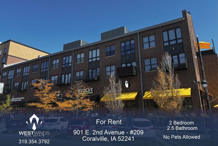 Foto principal - $2,350 | 2 Bedroom, 2.5 Bathroom Luxury Co...