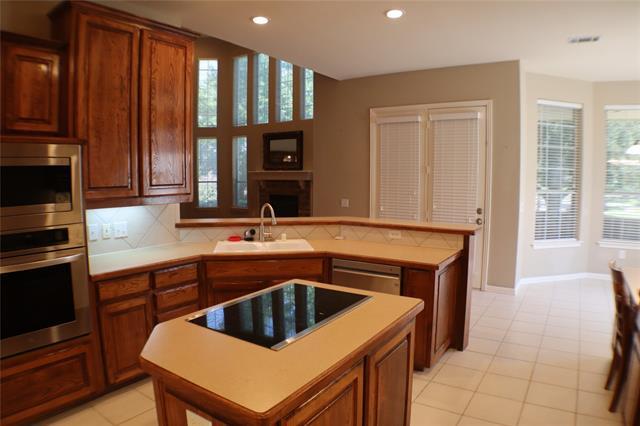 Building Photo - 1670 Oak Ridge Dr