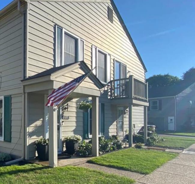 Building Photo - 2635 Thornbrier Ct