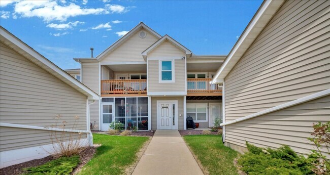 Building Photo - 1517 Long Meadow Trl