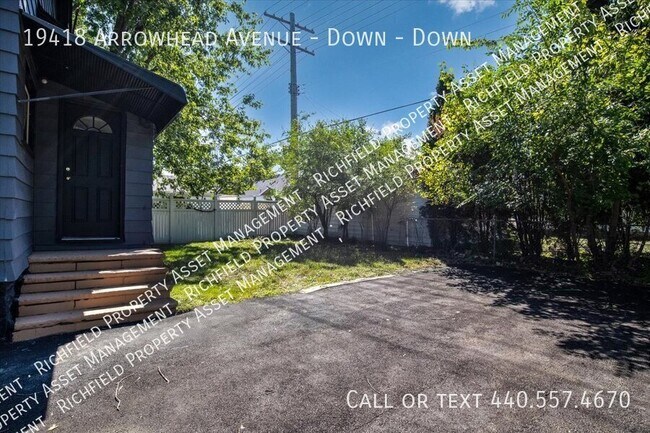 Foto del edificio - 19418 Arrowhead Ave