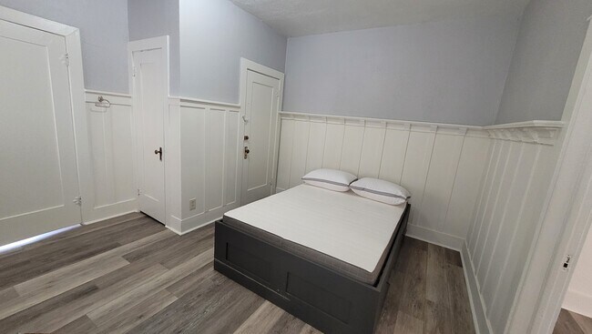 Dormitorio - 1521 Monterey Blvd