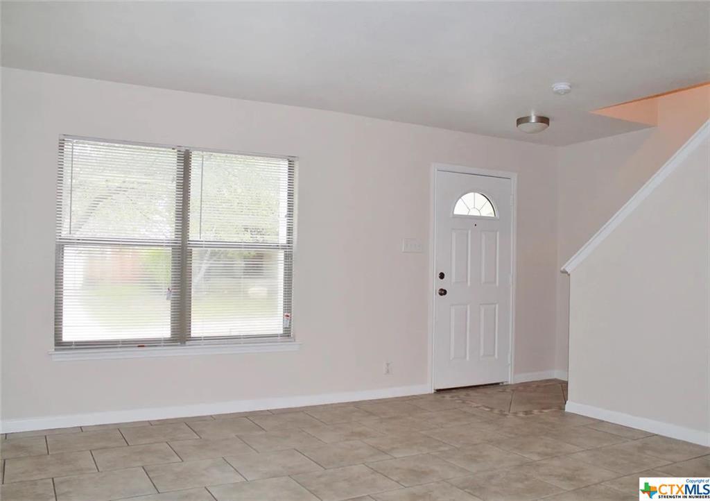 10122 Amber Flora Dr, San Antonio, TX 78251 House Rental in San