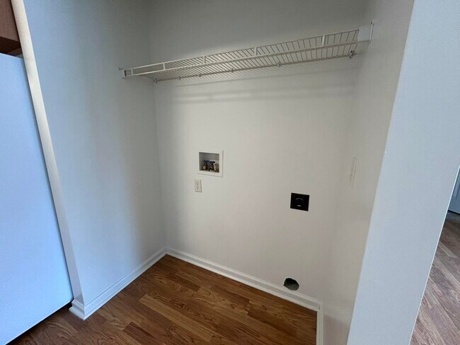 Foto del edificio - 10 Driftwood Cir