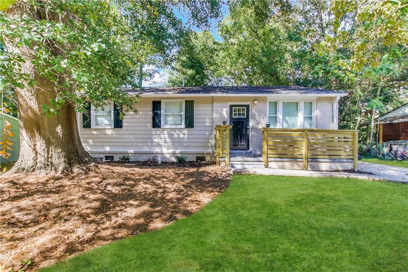 Foto principal - 905 Fairburn Rd NW