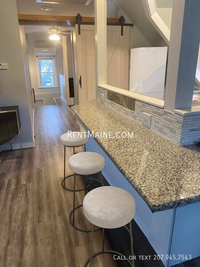 Foto del edificio - 94 Otis St