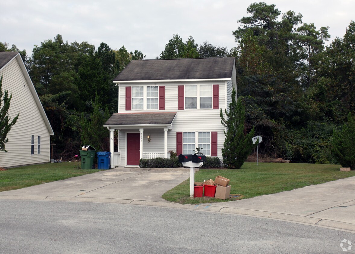 Foto del edificio - 4505-4537 Yester Oak Dr