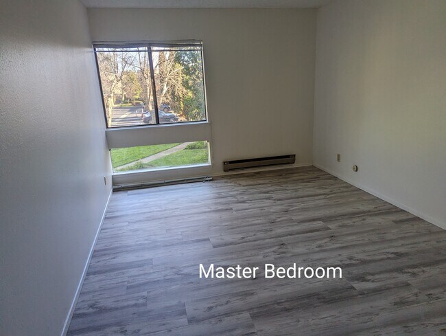Primary Bedroom 3 - 902 Beach Park Blvd