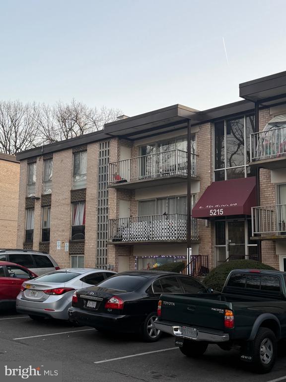 Building Photo - 5215 Newton St