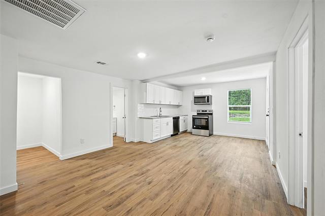 Foto del edificio - 318 E Shepherd St