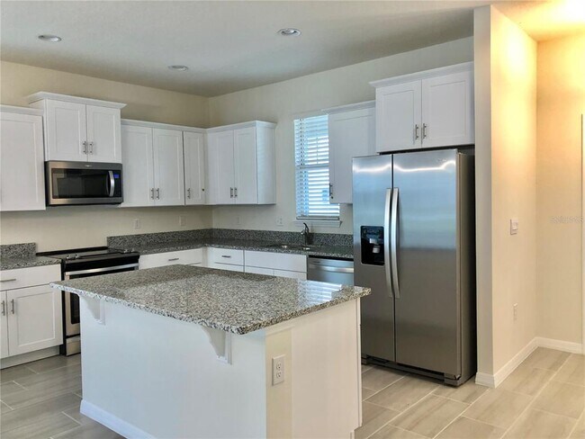 Building Photo - 15753 Fountain Springs Rd