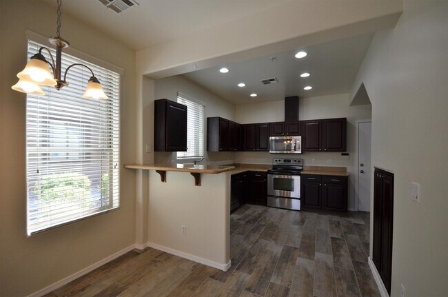 Foto del edificio - 1225 N 36th St