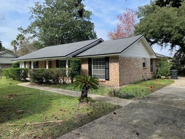 Building Photo - 218 Stoneridge Ct