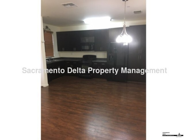Building Photo - Modern Loft Living in West Sac!!