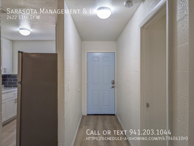 Foto del edificio - 2422 11th St W