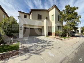 Building Photo - 3080 S Jasmine Dr