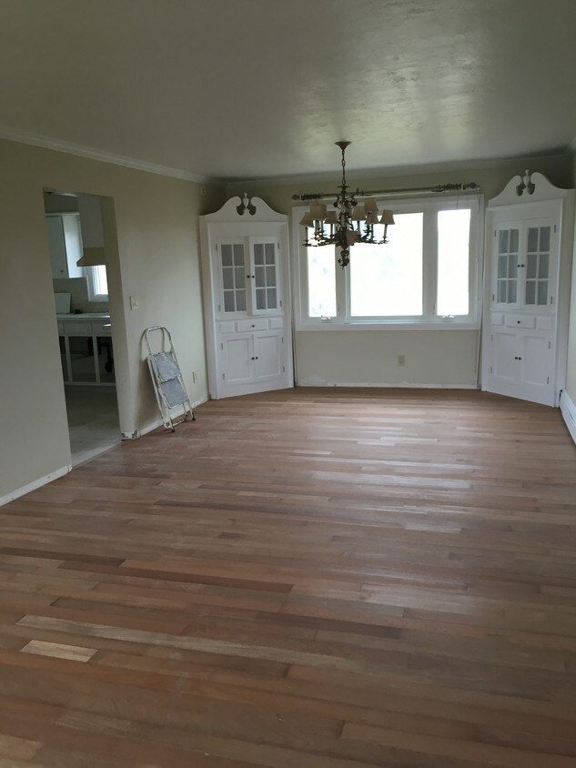 Building Photo - 1332 Arborcrest Dr