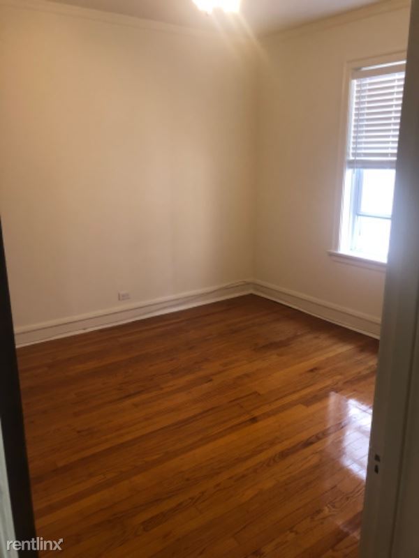 Foto del edificio - 4233 N Hermitage Ave