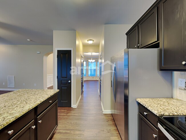 Foto del edificio - 1507 Bitter Creek Dr