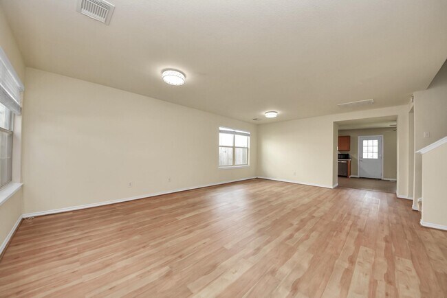Foto del edificio - 17006 Kemble Creek Dr