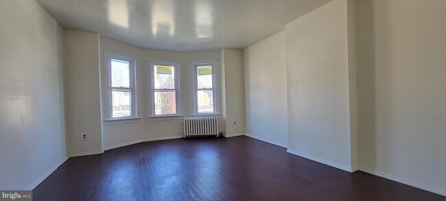 Building Photo - 197 Rosemont Ave