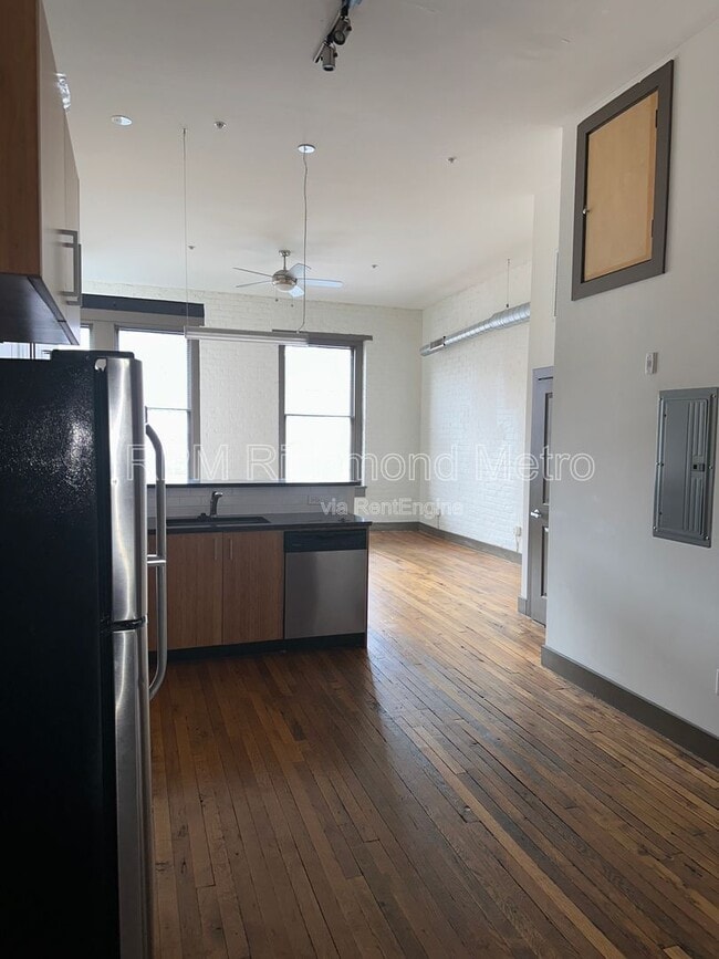 Foto del edificio - 1322 W Broad St