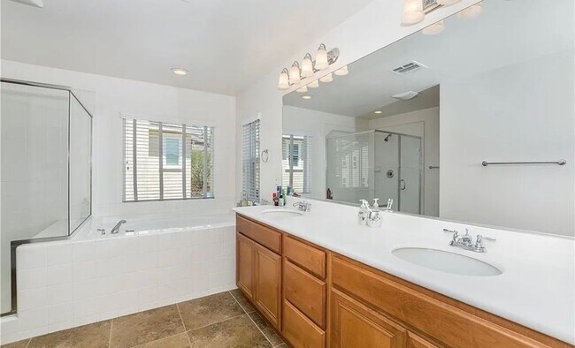 Foto del edificio - 11222 Littler Ln