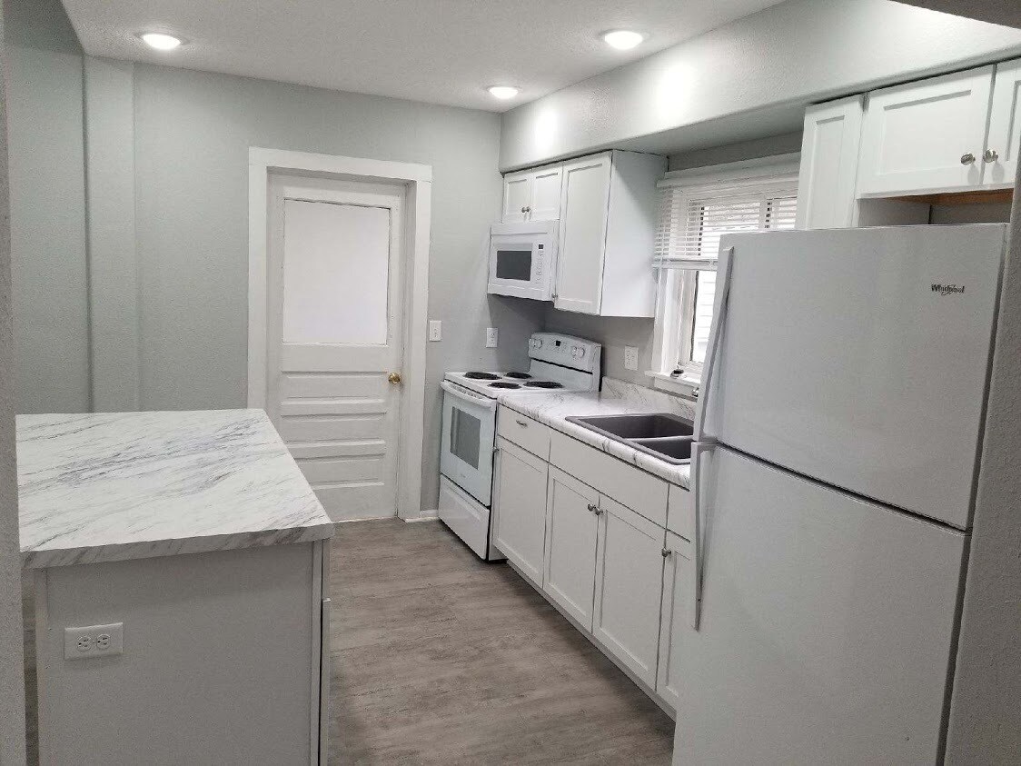 Foto principal - 308 S Johnson St