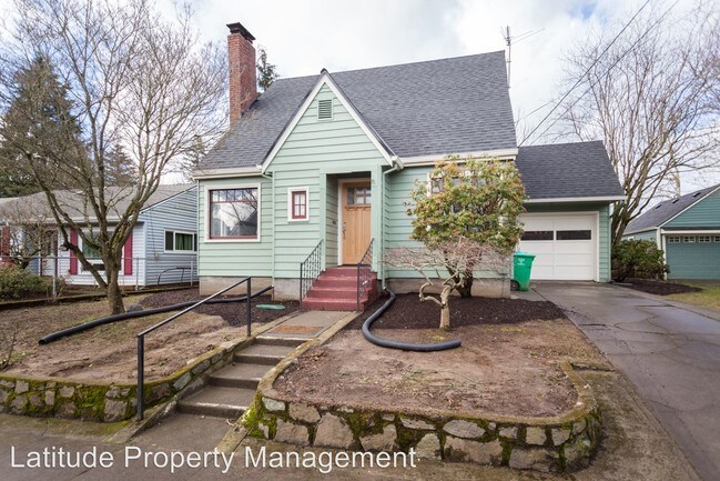 Building Photo - 2 br, 1 bath House - 1849 SE 36th Ave